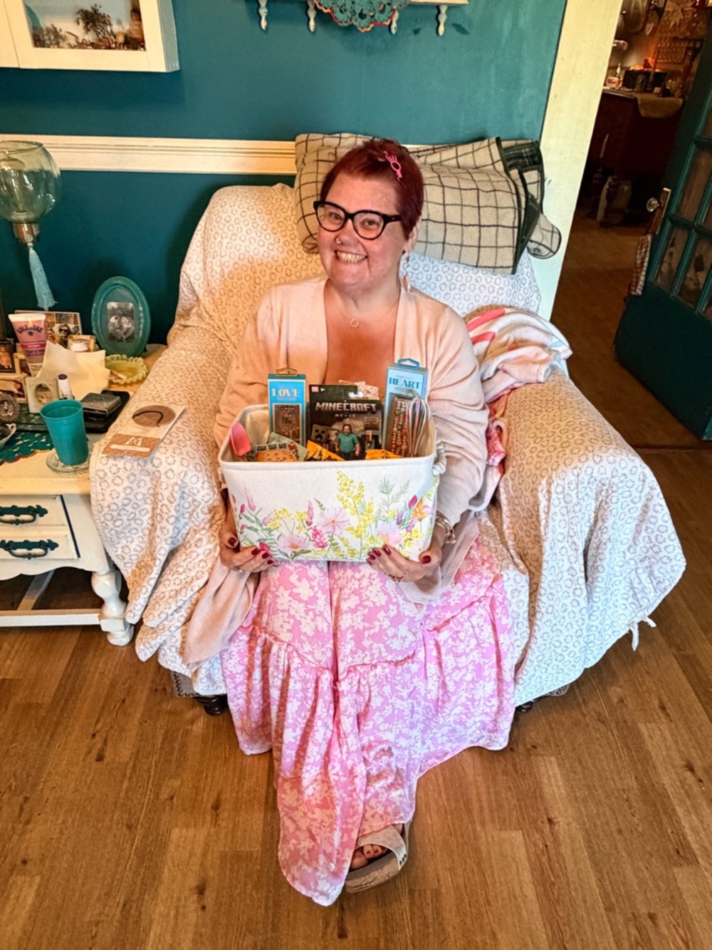 Meet your Posher, April